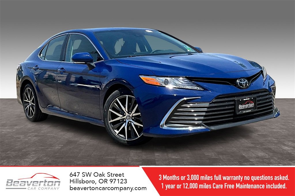 Used 2023 Toyota Camry XLE w/ Cold Weather Package image 1