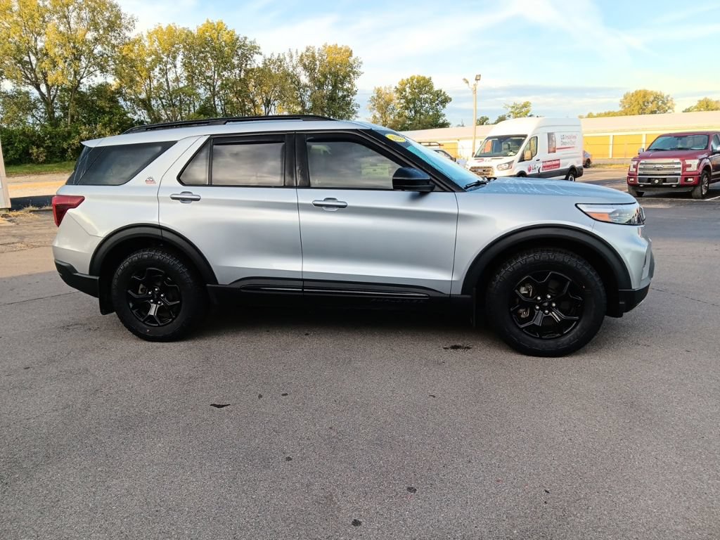 Used 2023 Ford Explorer Timberline w/ Timberline Technology Package AWD/4WD image 4
