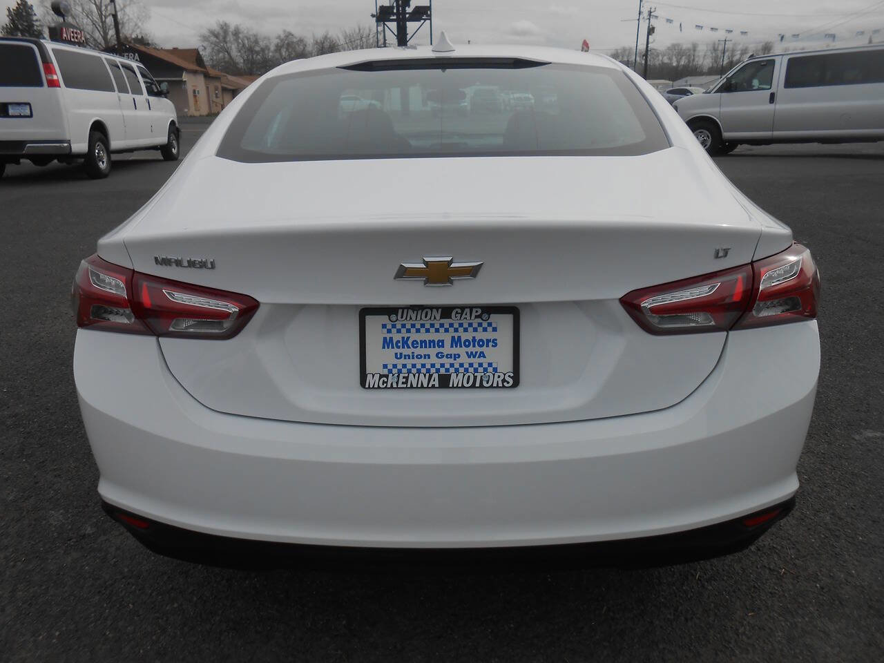 Used 2022 Chevrolet Malibu LT FWD image 8