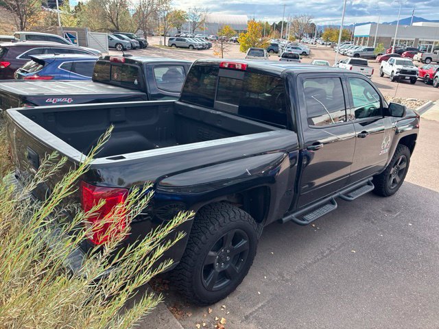 Used 2017 Chevrolet Silverado 1500 LTZ Z71 w/ Realtree Edition AWD/4WD image 4