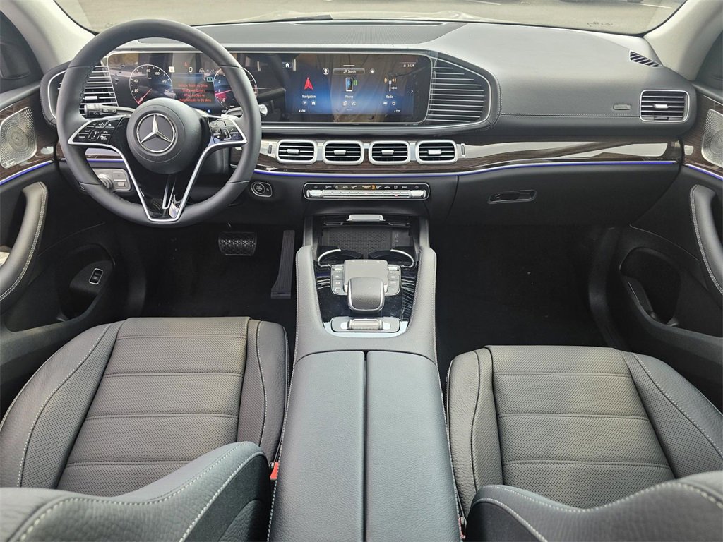 New 2026 Mercedes-Benz GLS 450 4MATIC image 26