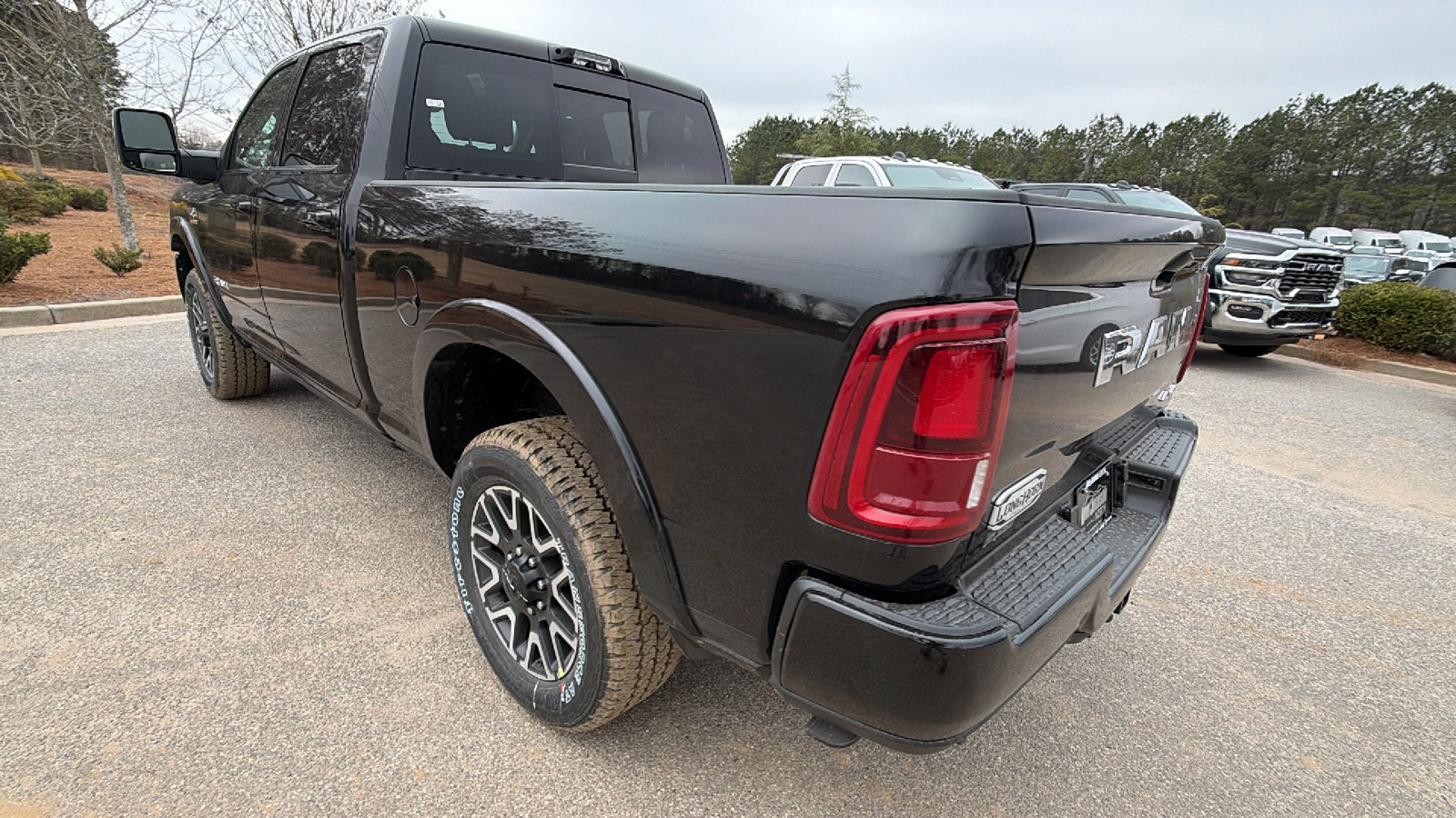 New 2026 RAM 2500 Limited AWD/4WD image 10