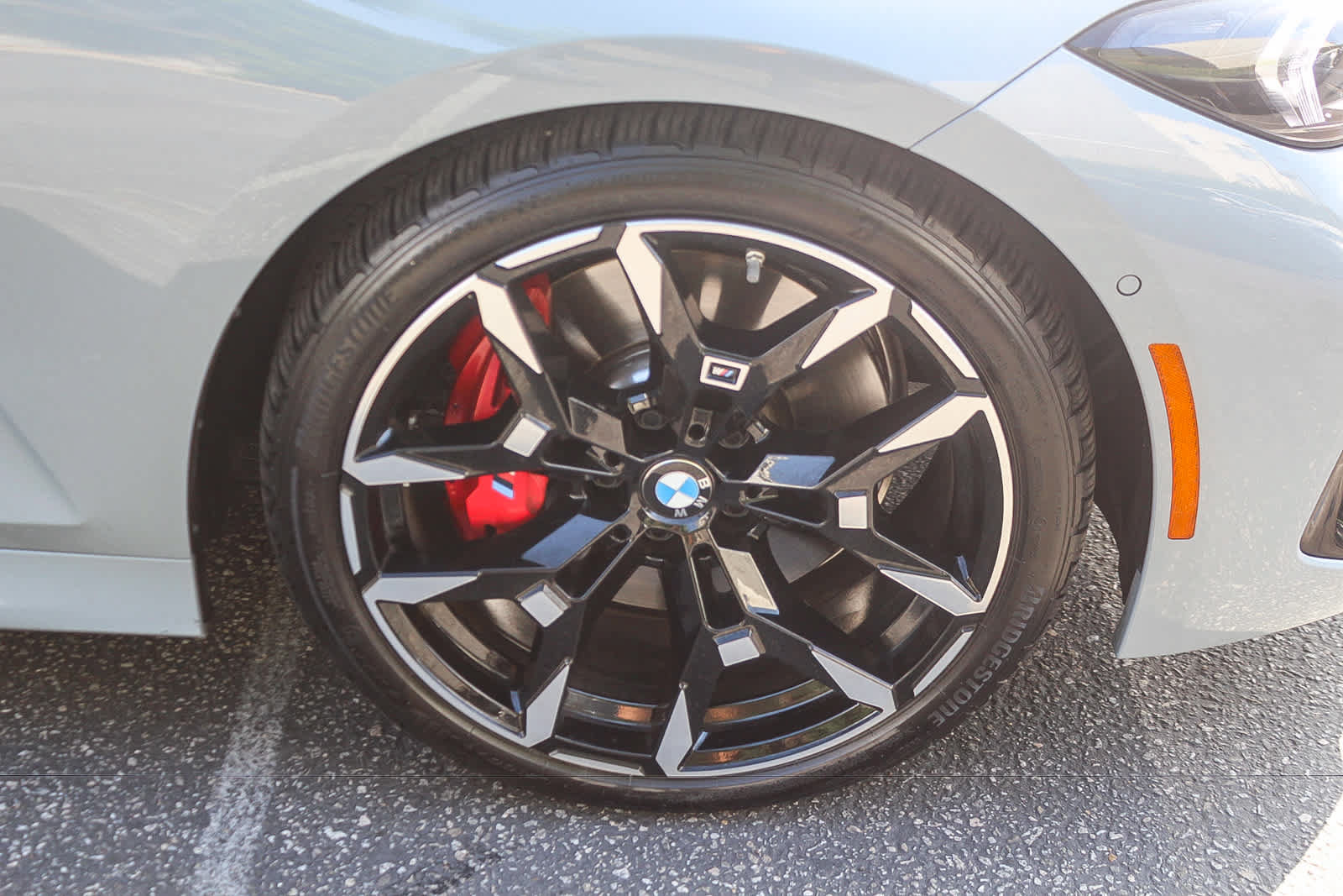 Used 2025 BMW M340i Sedan RWD image 9