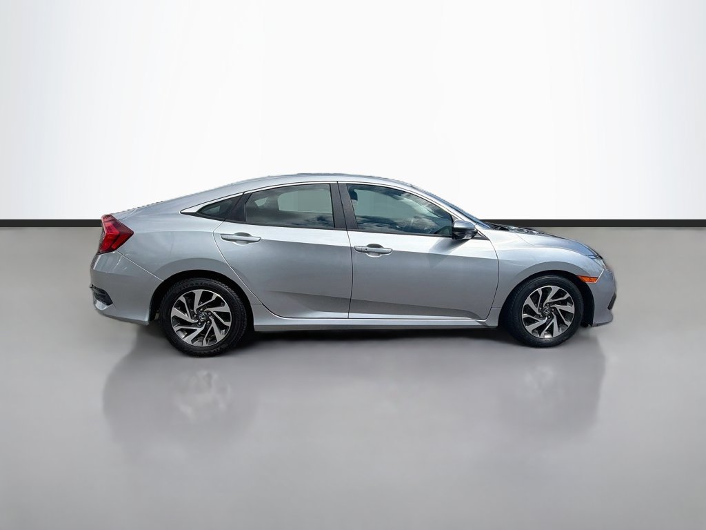Used 2016 Honda Civic EX image 4
