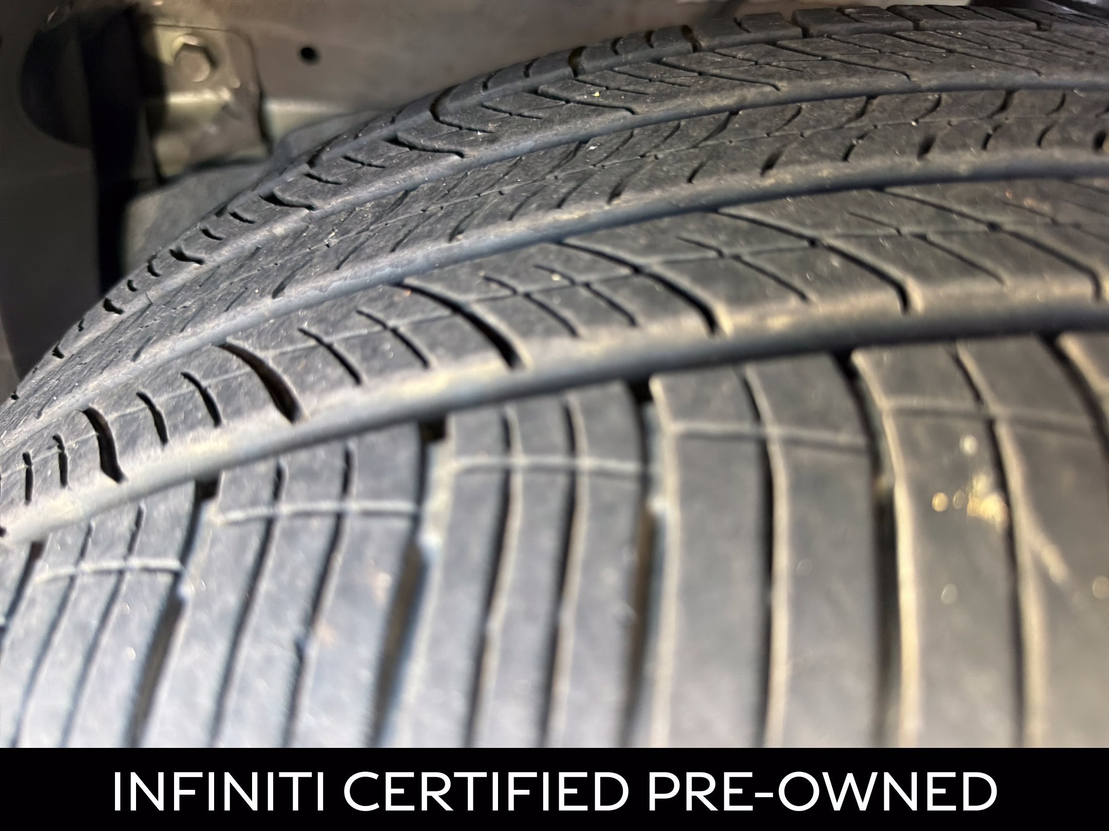 Certified 2025 INFINITI QX60 Luxe w/ Vision Package AWD/4WD image 17
