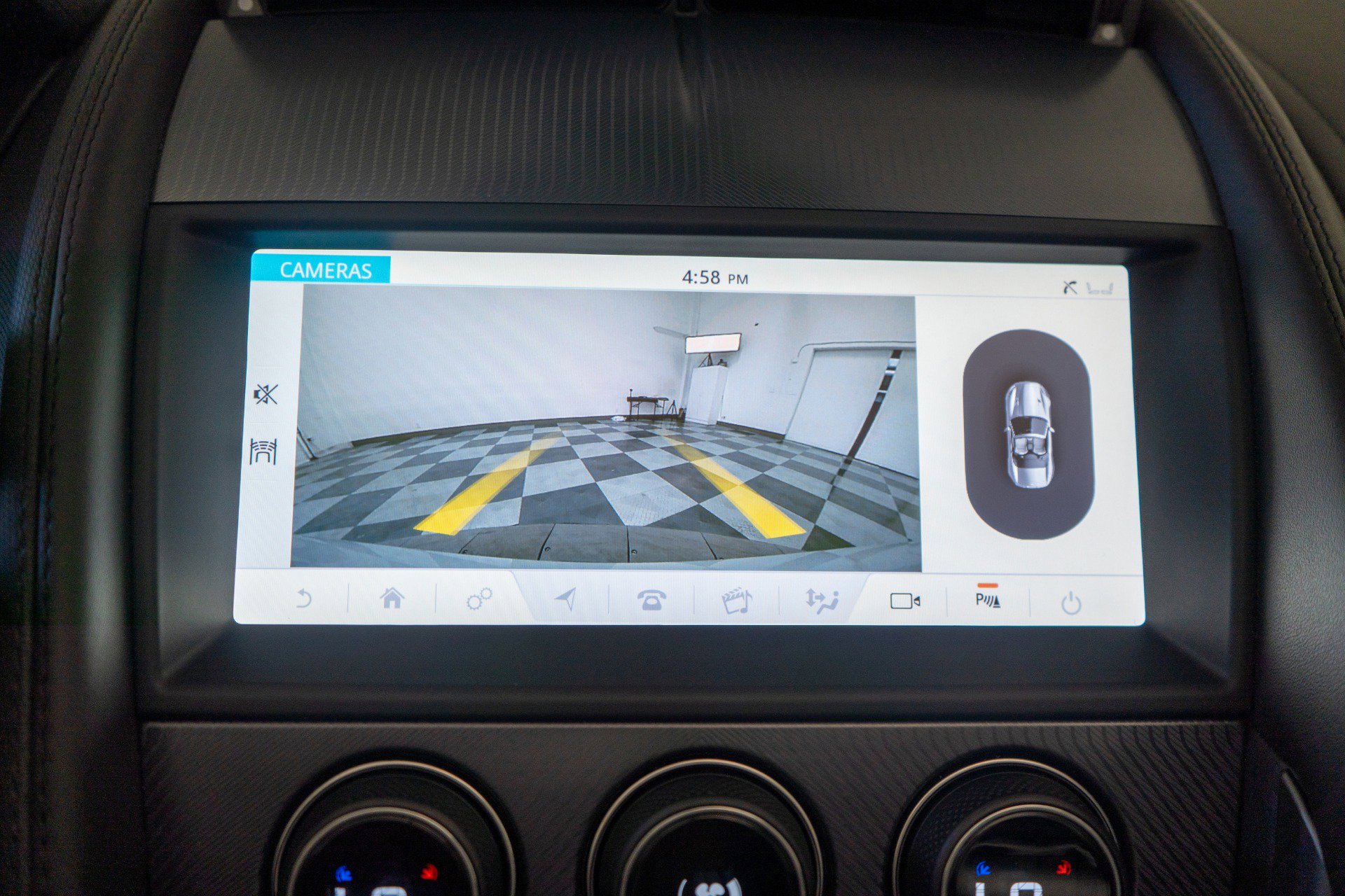 Used 2019 Jaguar F-TYPE R-Dynamic image 37