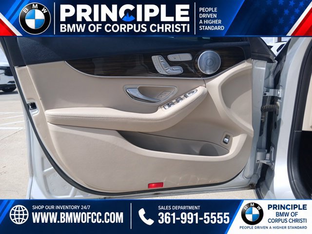 Used 2020 Mercedes-Benz C 300 Sedan image 19