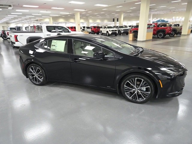 New 2026 Toyota Prius XLE image 6