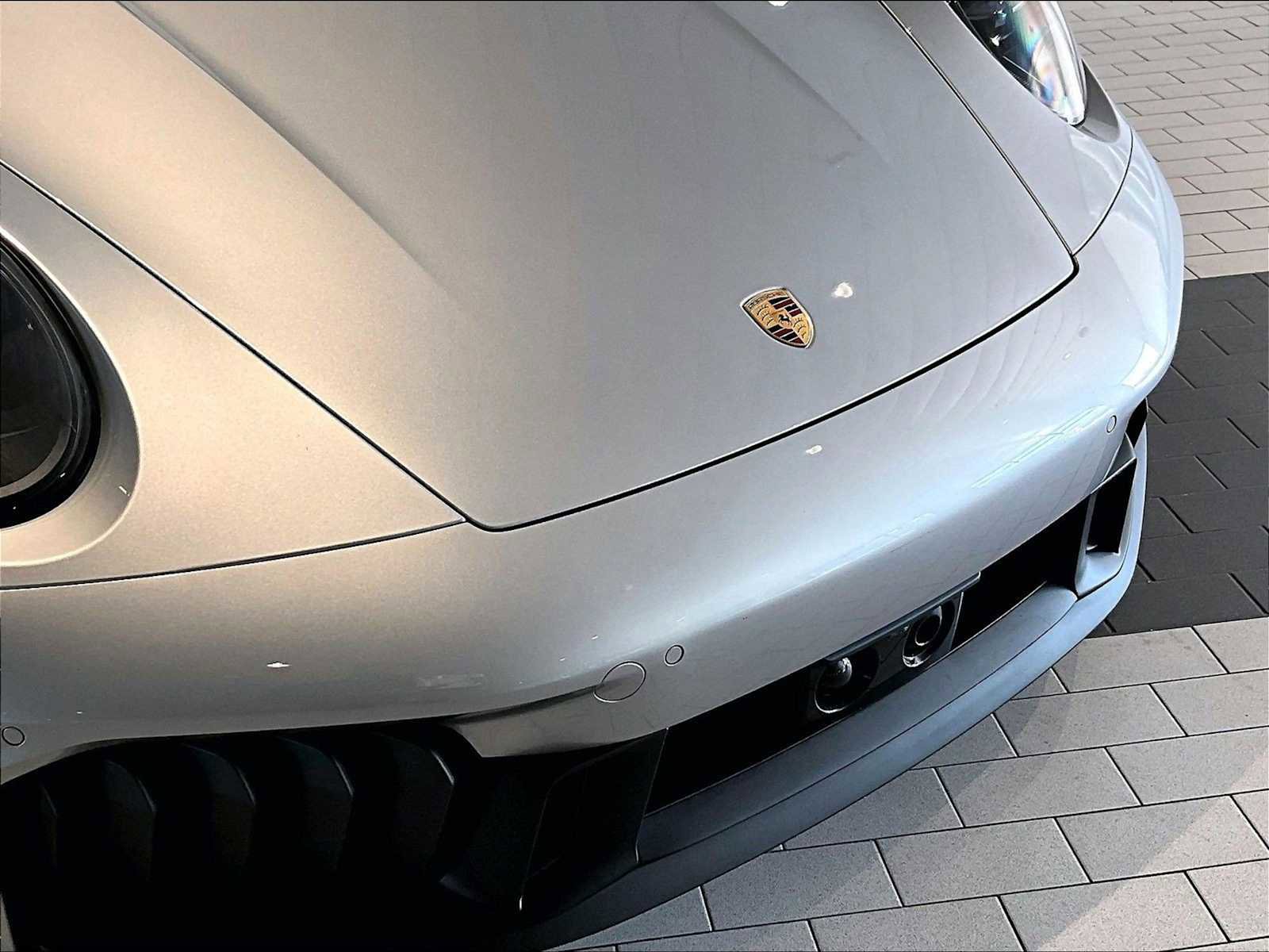 Used 2025 Porsche 911 Carrera 4 GTS image 29