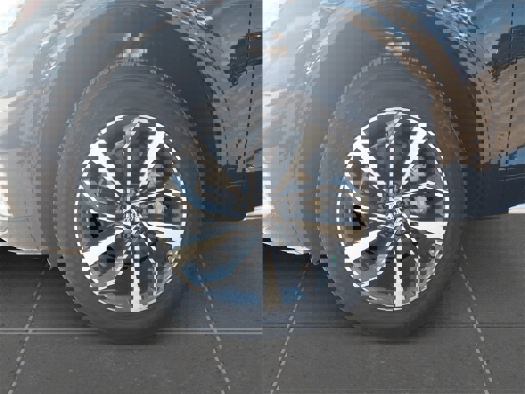 Used 2024 Audi Q5 2.0T Premium w/ Convenience Package image 10