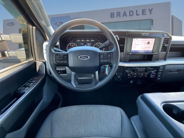 Used 2025 Ford F350 XL w/ STX Appearance Package AWD/4WD image 11