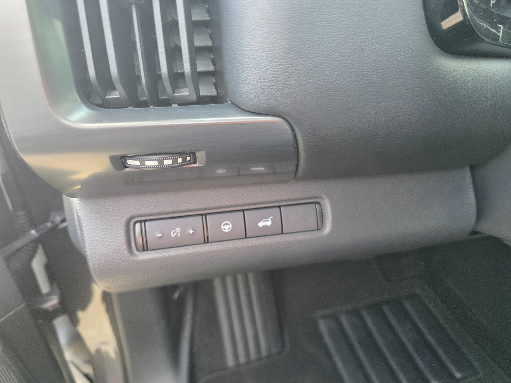 Used 2022 Nissan Pathfinder SL w/ SL Premium Package image 19