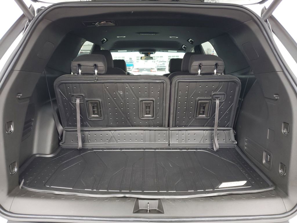 Certified 2023 Chevrolet Traverse LT image 30