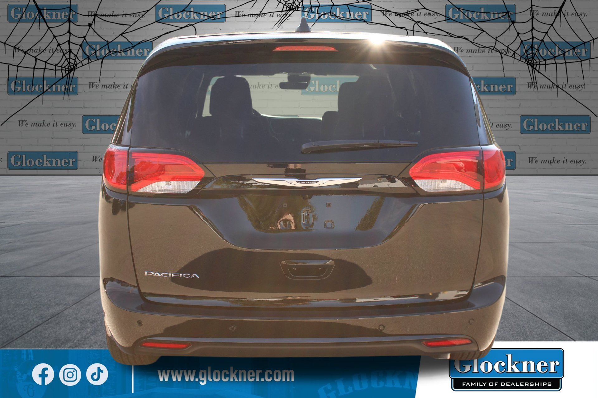 New 2027 Chrysler Pacifica LX FWD image 7