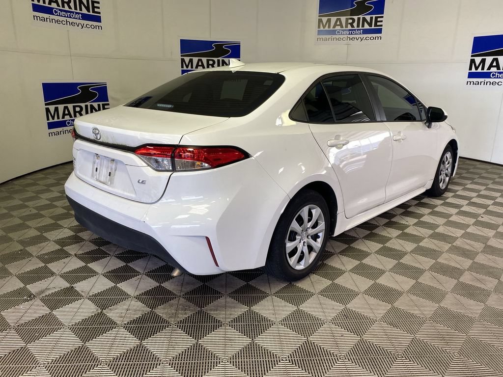 Used 2024 Toyota Corolla LE FWD image 16