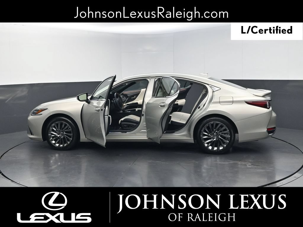 Used 2025 Lexus ES 300h w/ Technology Package FWD image 37
