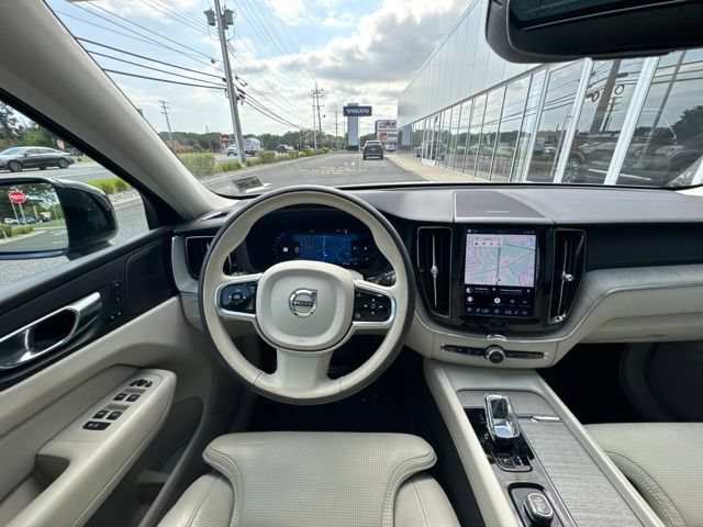Used 2023 Volvo XC60 B5 Ultimate w/ Climate Package AWD/4WD image 21