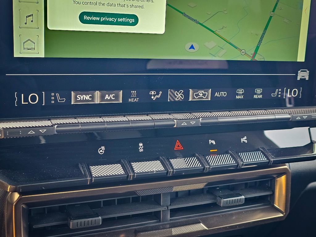 Used 2024 GMC Hummer EV 2X w/ LPO, Storage Package image 31