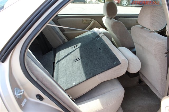 Used 2001 Toyota Camry CE FWD image 29