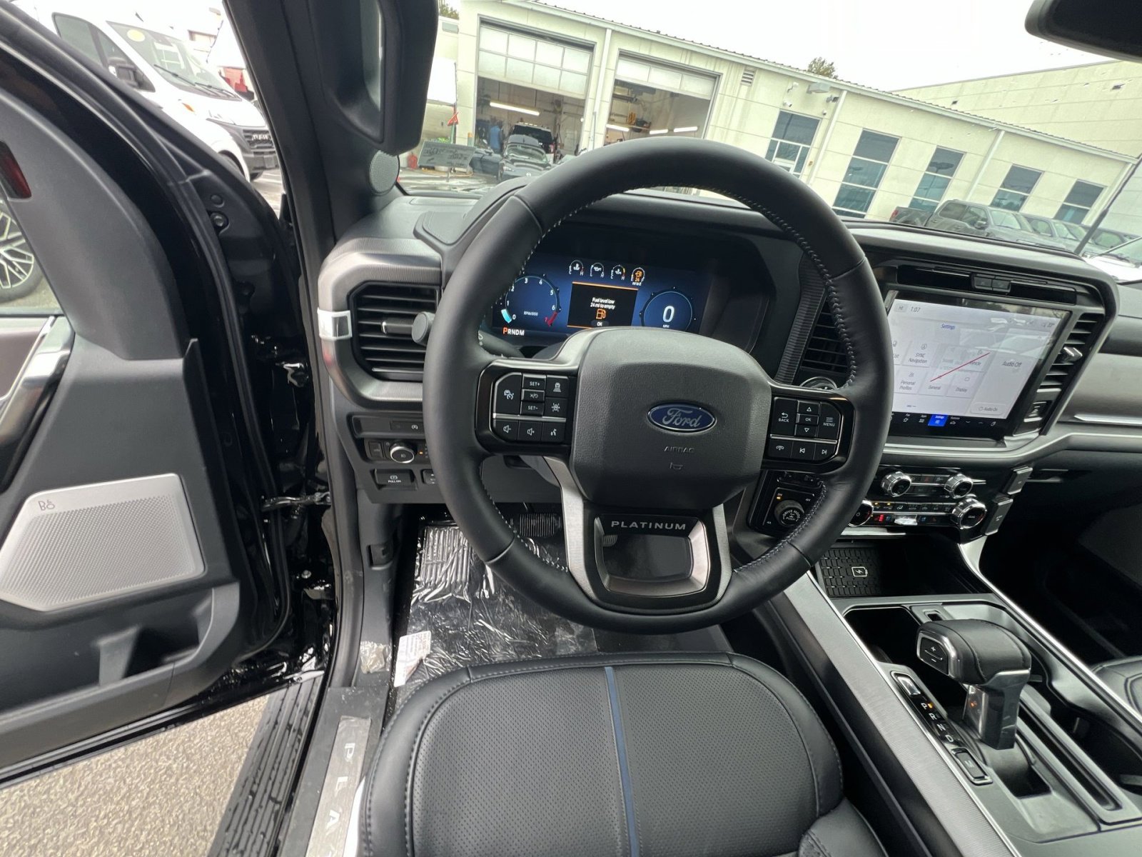 New 2025 Ford F150 Platinum w/ Equipment Group 702A High image 16