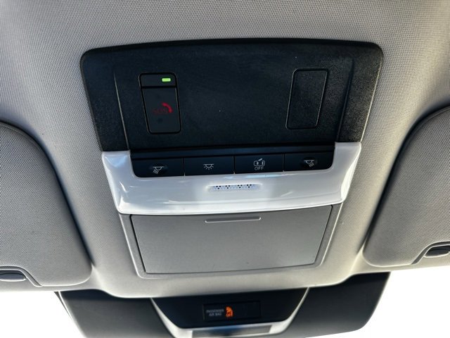 Used 2024 Nissan Pathfinder SV image 30