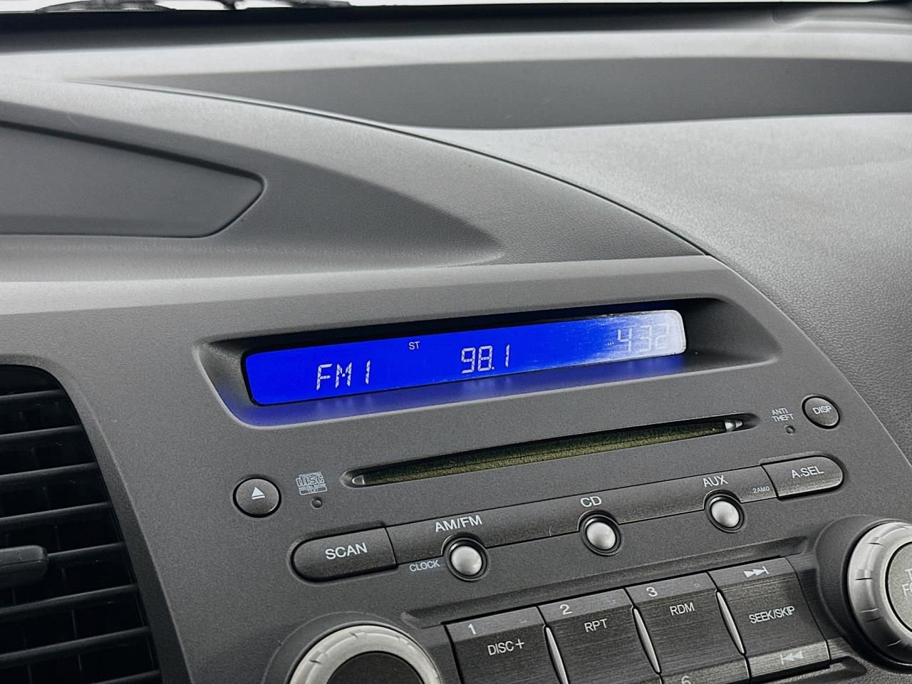 Used 2010 Honda Civic LX image 17