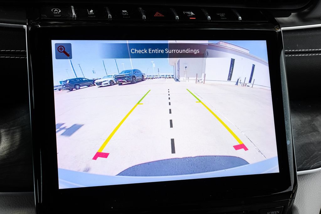 Used 2023 Jeep Grand Cherokee Limited RWD image 31