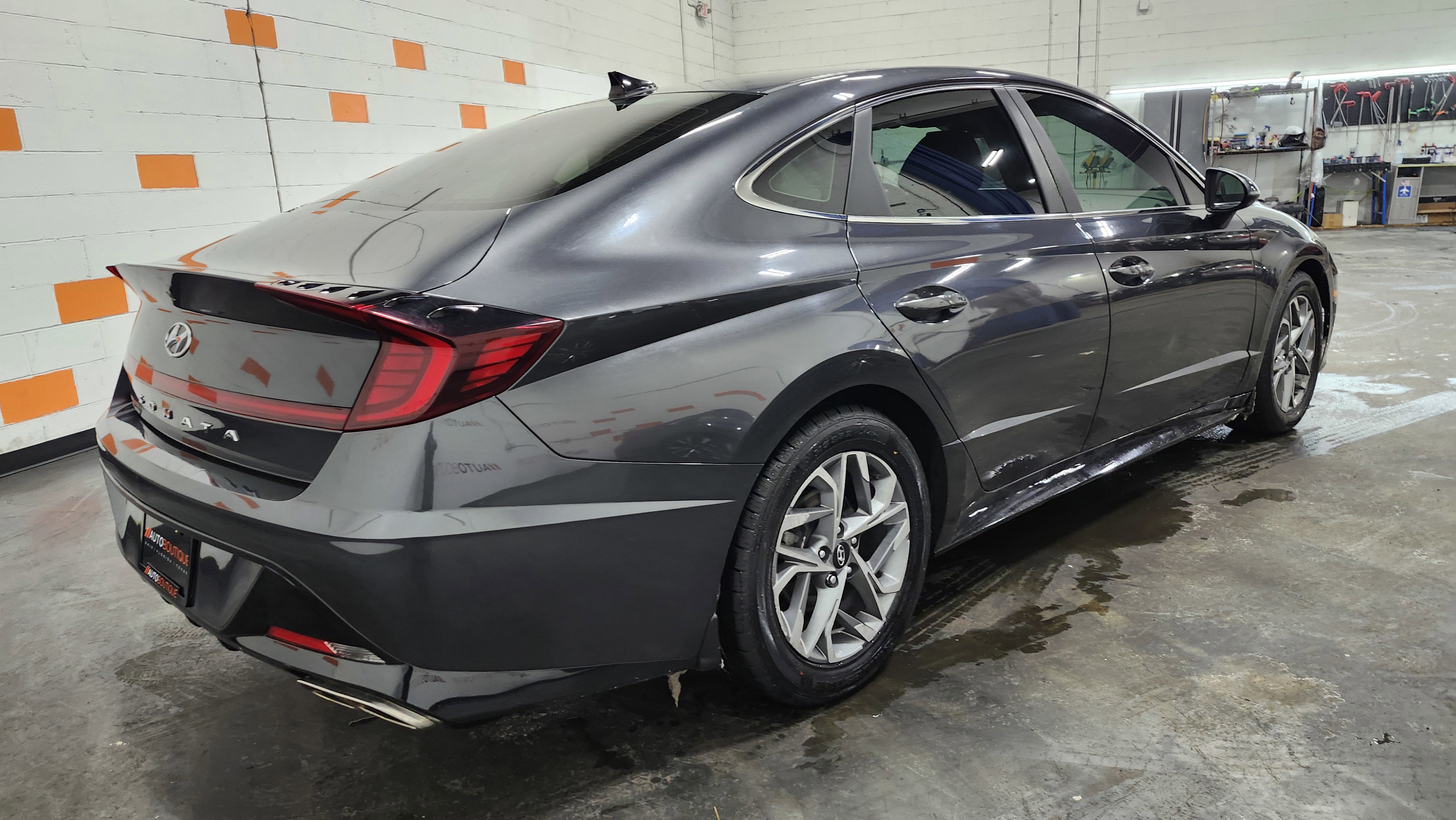 Used 2021 Hyundai Sonata SEL w/ Winter Weather Package image 17