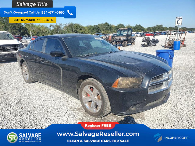 Used 2014 Dodge Charger SE RWD image 5