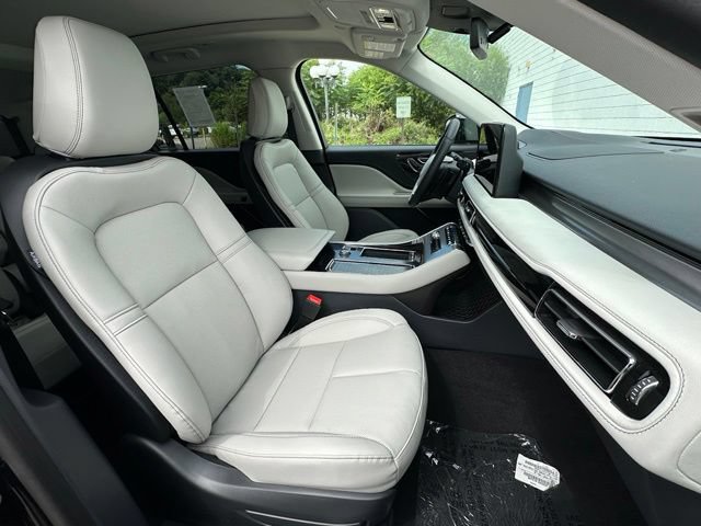 New 2026 Lincoln Aviator AWD image 23