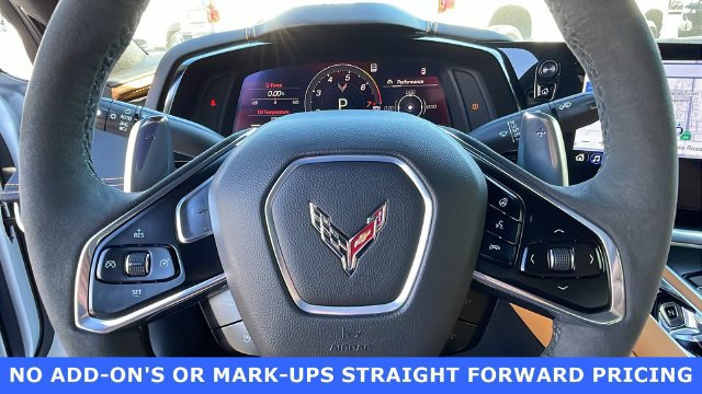 Used 2021 Chevrolet Corvette Stingray Preferred Cpe w/ Z51 Performance Package RWD image 19