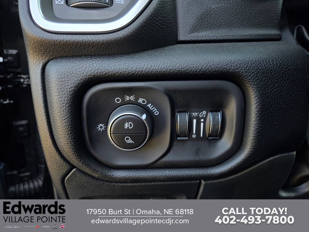 New 2026 RAM 1500 Big Horn AWD/4WD image 11