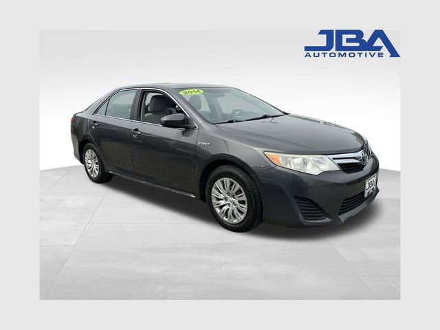 Used 2014 Toyota Camry LE FWD image 1