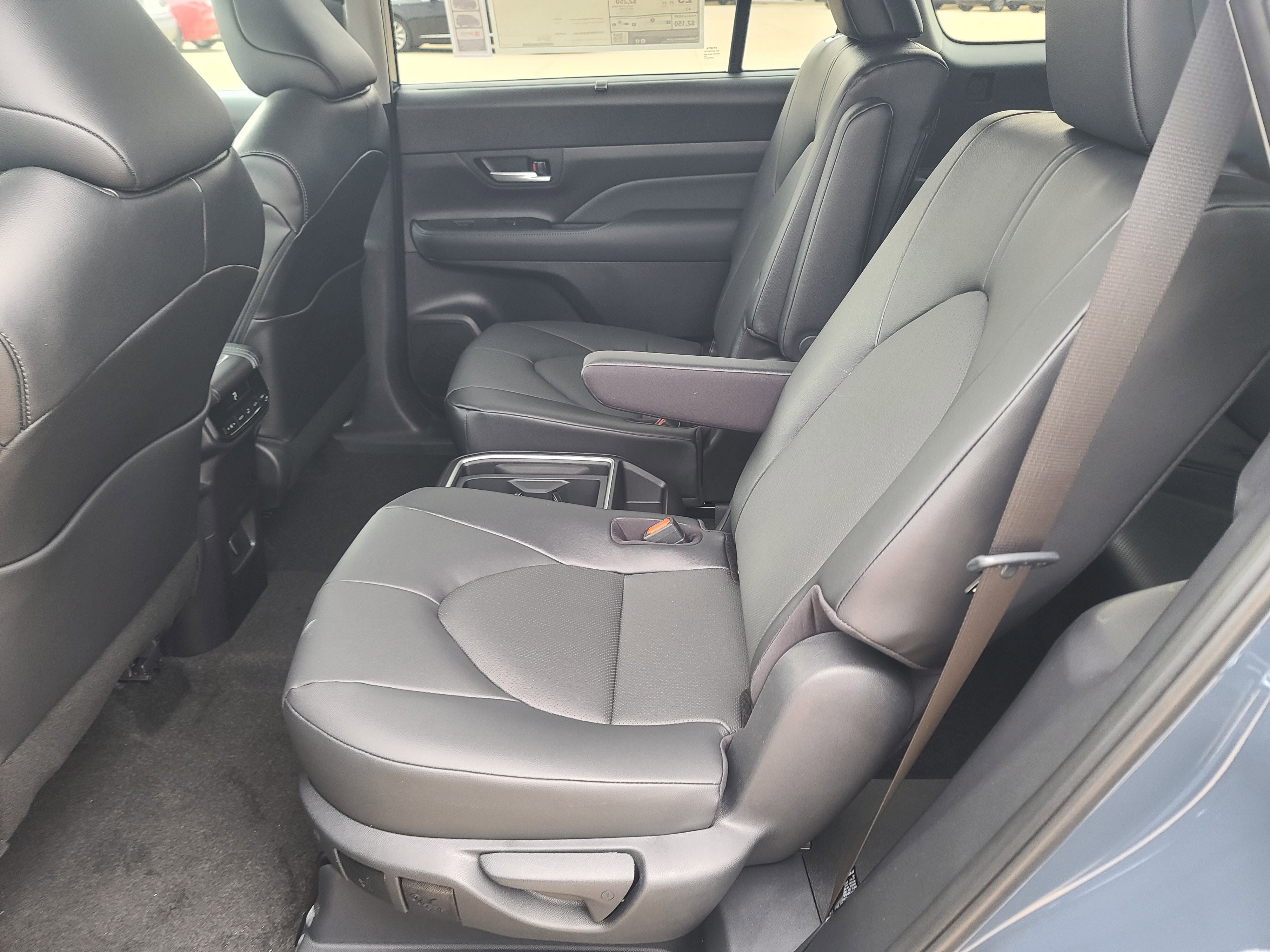 New 2026 Toyota Grand Highlander XLE image 20