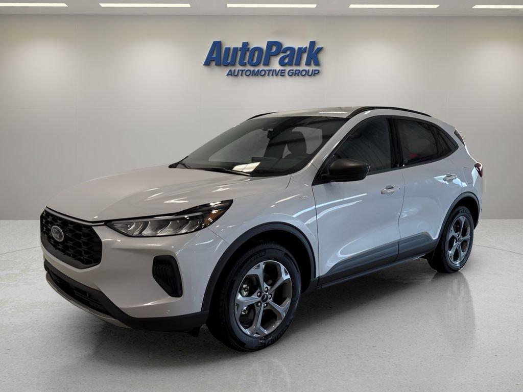 New 2026 Ford Escape ST-Line w/ Tech Pack #1 AWD/4WD image 3