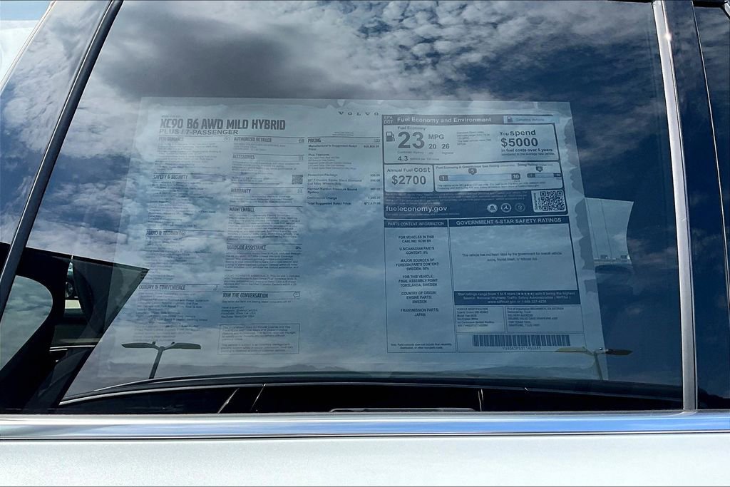 New 2026 Volvo XC90 B6 Plus w/ Protection Package Premier image 26
