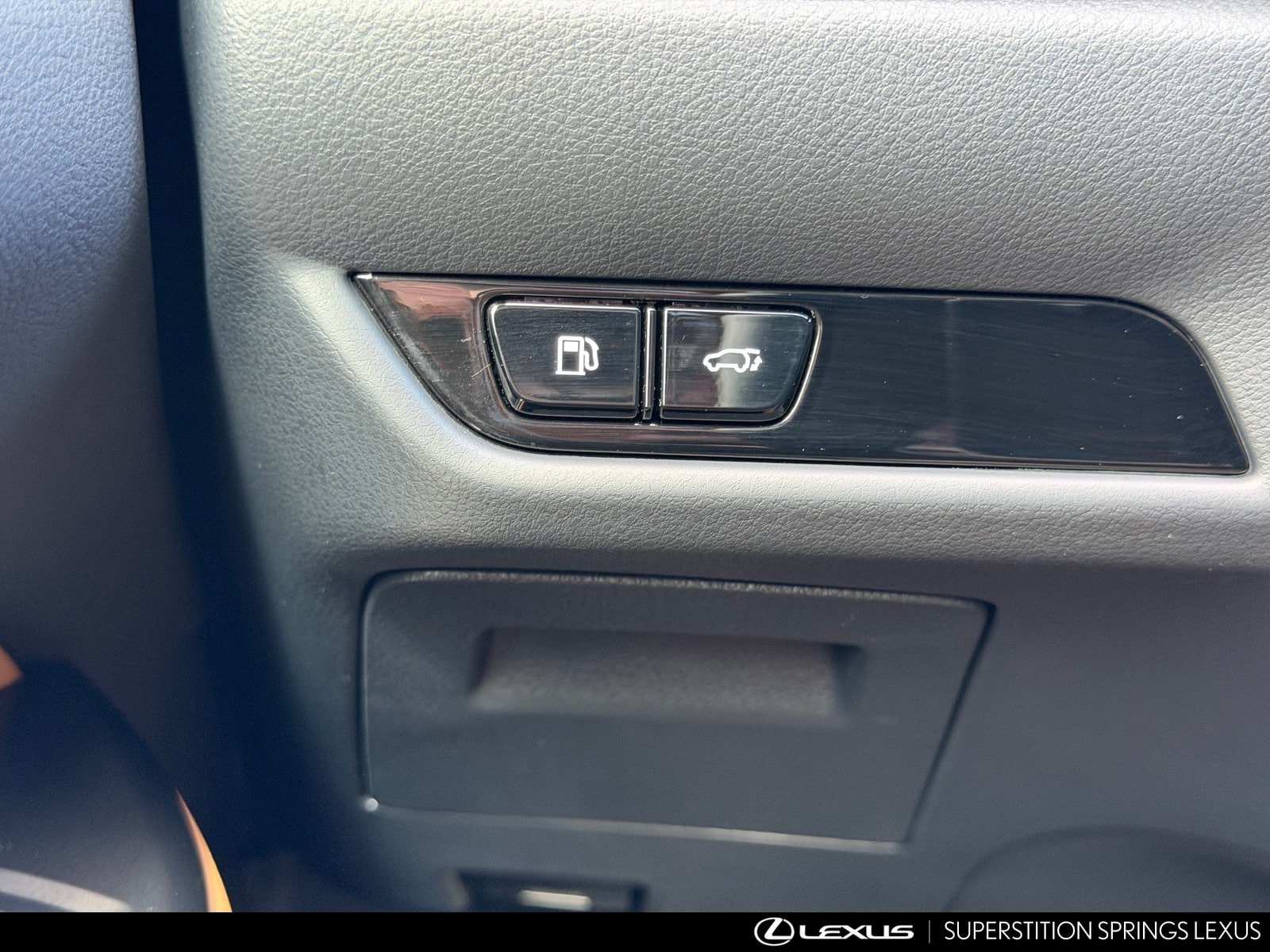 Used 2026 Lexus NX 350 AWD w/ Cold Area Package image 19