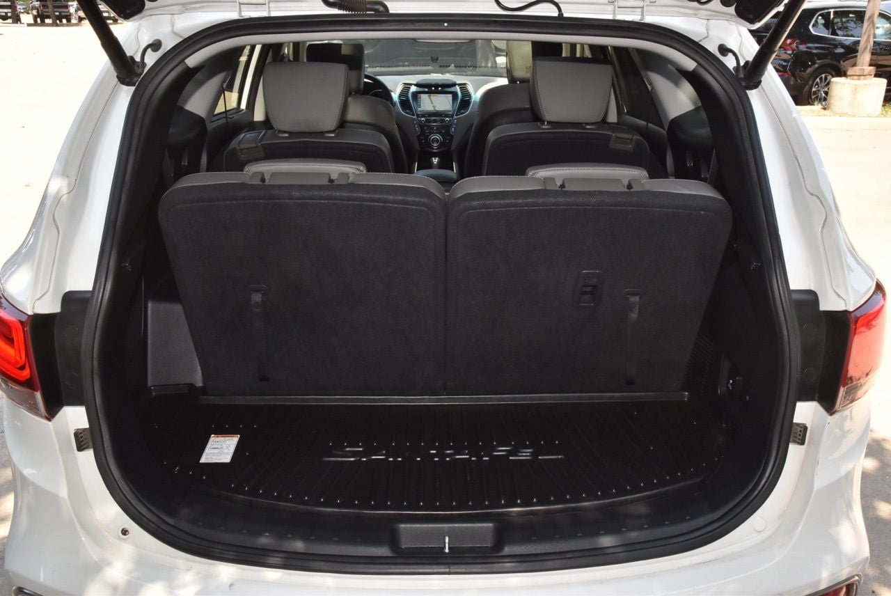 Used 2019 Hyundai Santa Fe XL FWD image 39