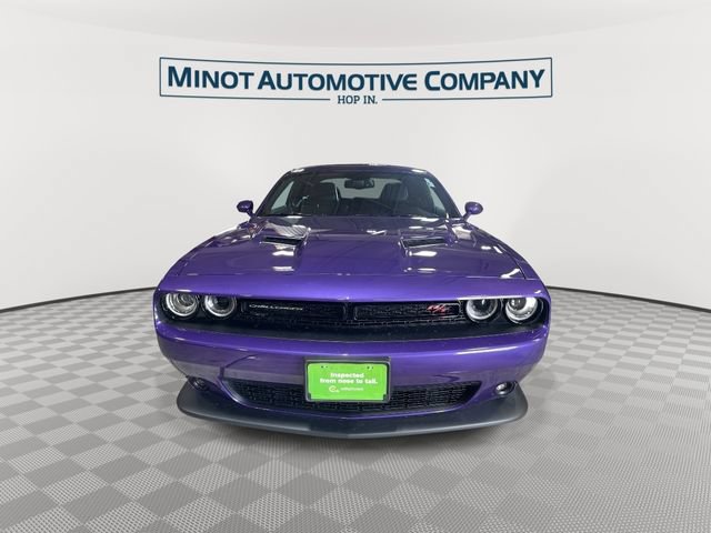 Certified 2016 Dodge Challenger R/T Scat Pack w/ Leather Interior Group RWD image 3