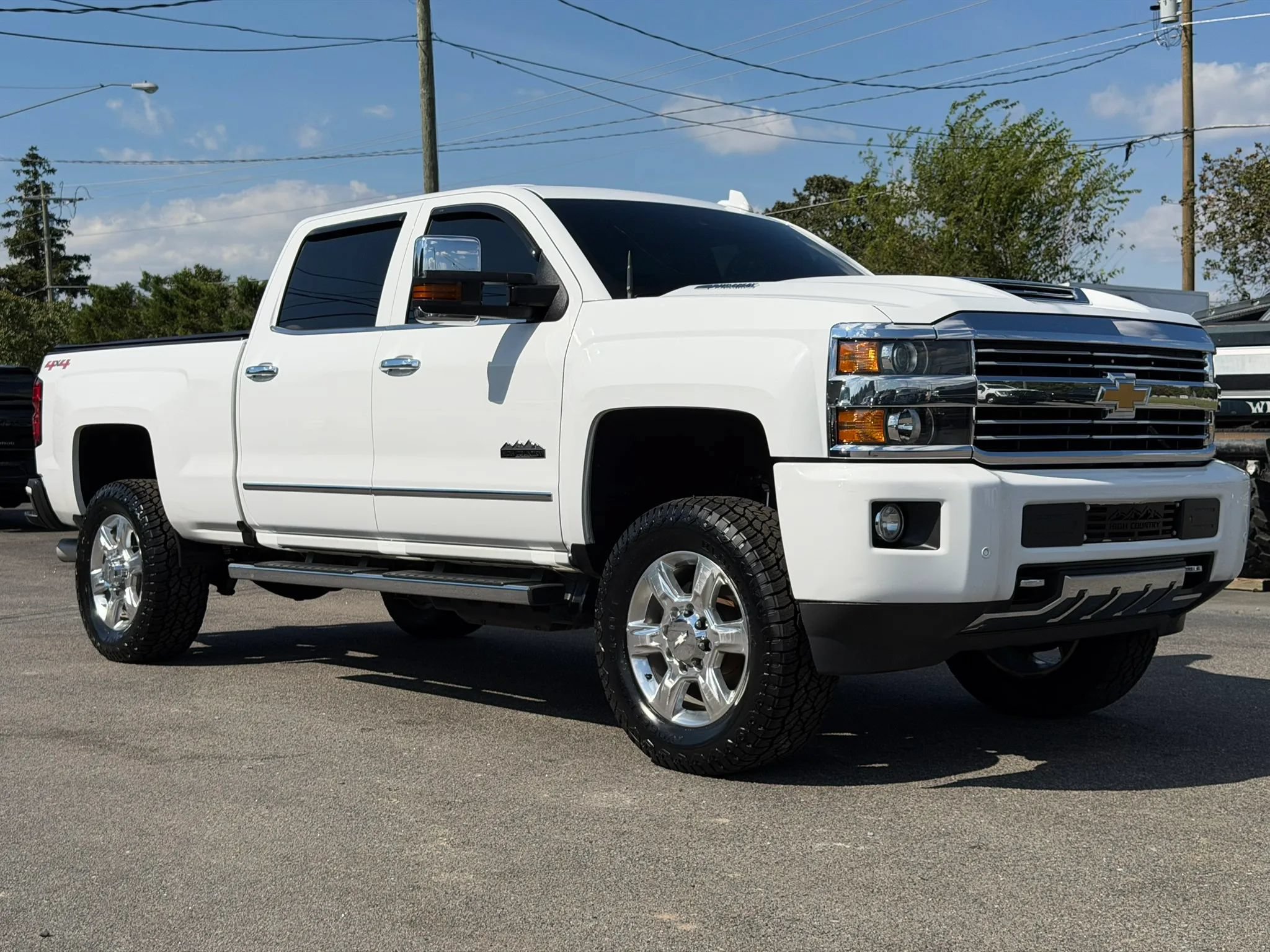 Used 2017 Chevrolet Silverado 2500 High Country w/ Duramax Plus Package AWD/4WD image 3