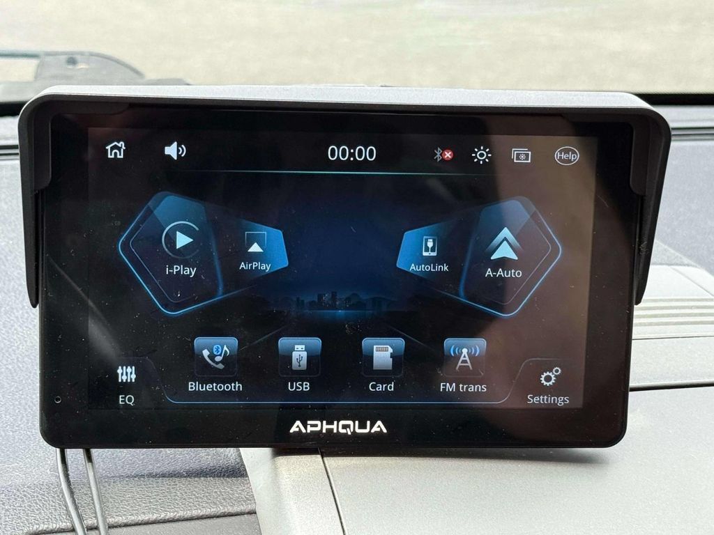 Used 2012 Nissan Sentra 2.0 SR w/ Special Edition Pkg FWD image 19