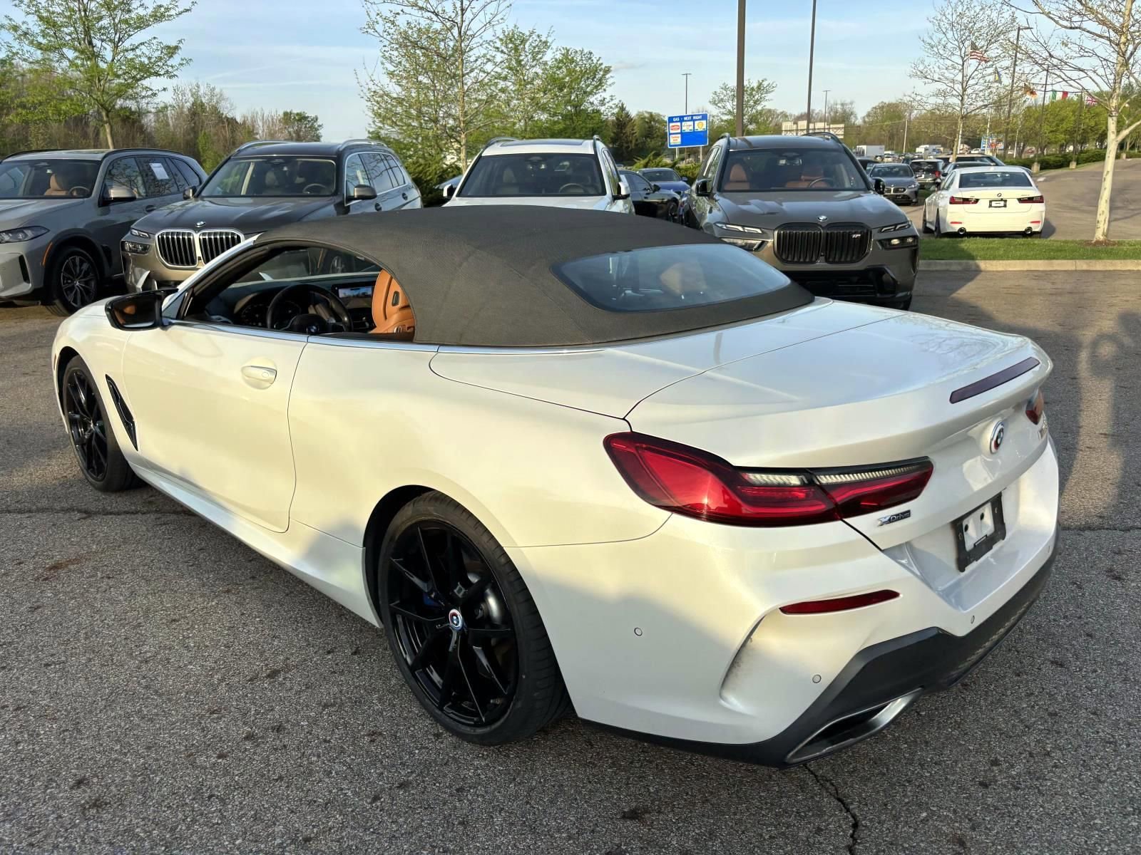 Used 2023 BMW M850i xDrive Convertible image 7