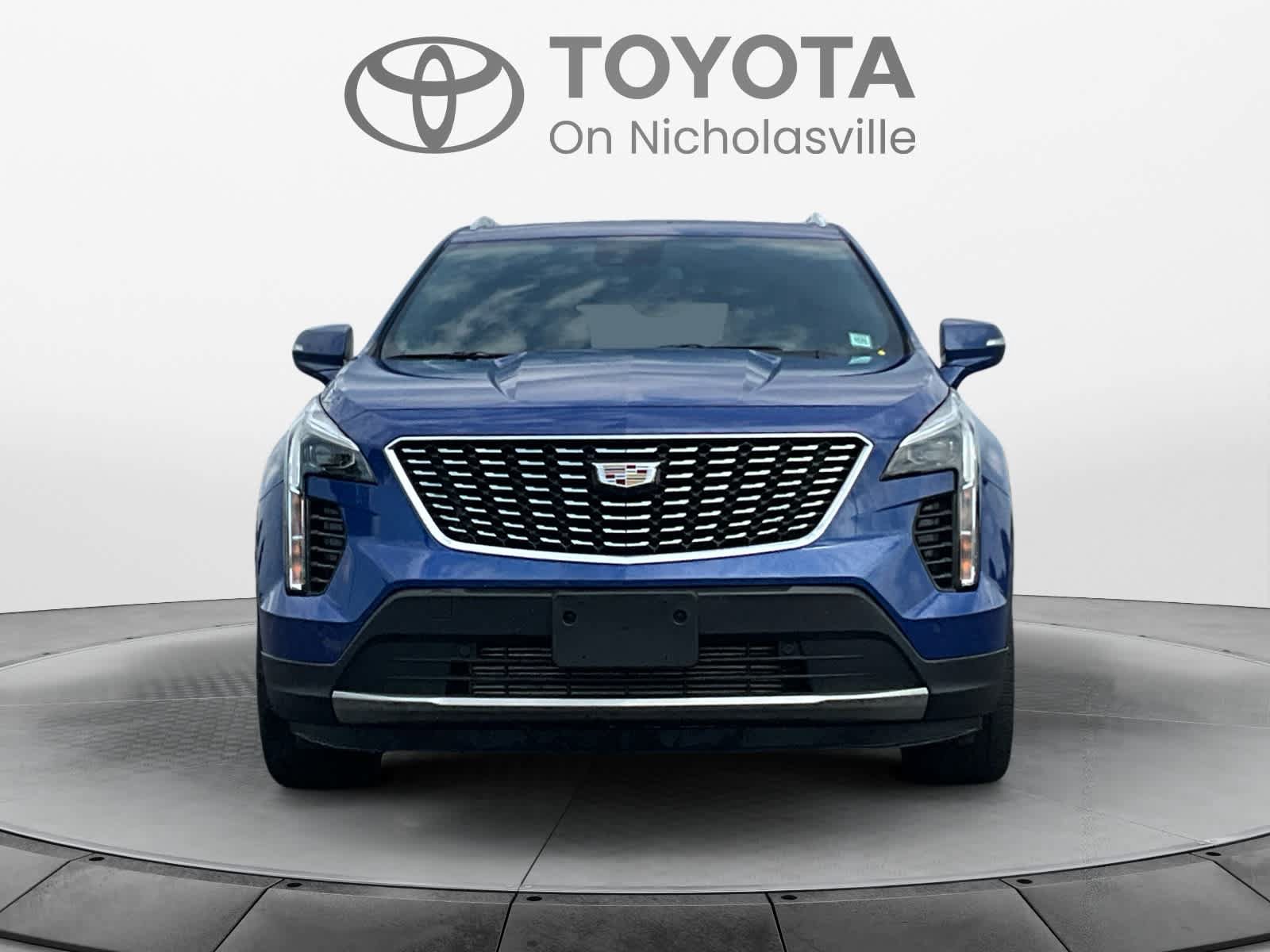 Used 2023 Cadillac XT4 Premium Luxury w/ Driver Assist Package AWD/4WD image 8
