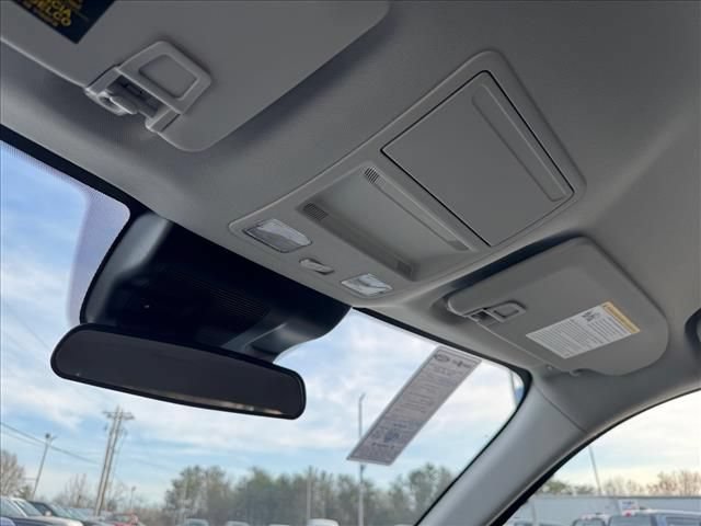 New 2026 Ford Maverick XLT FWD image 25