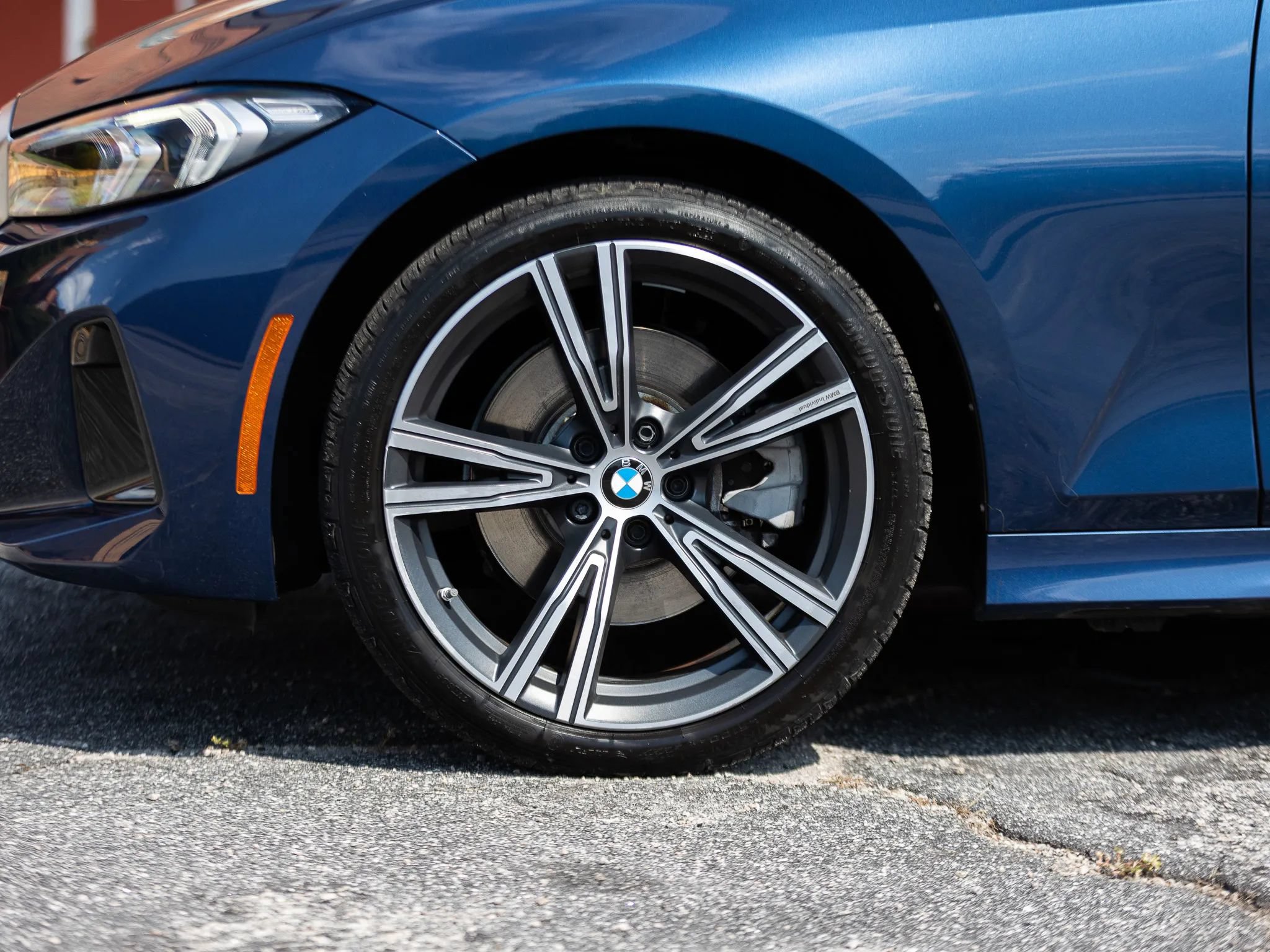 Used 2023 BMW 330i Sedan w/ Driving Assistance Package RWD image 12