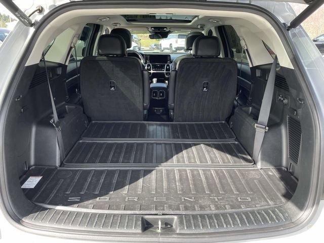 Used 2023 Kia Sorento SX image 10
