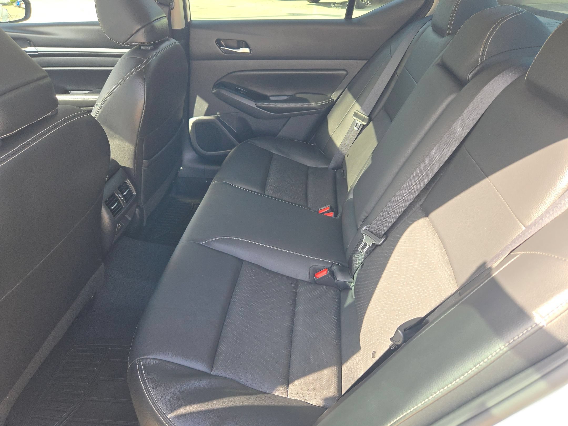 Certified 2024 Nissan Altima 2.5 SL FWD image 14