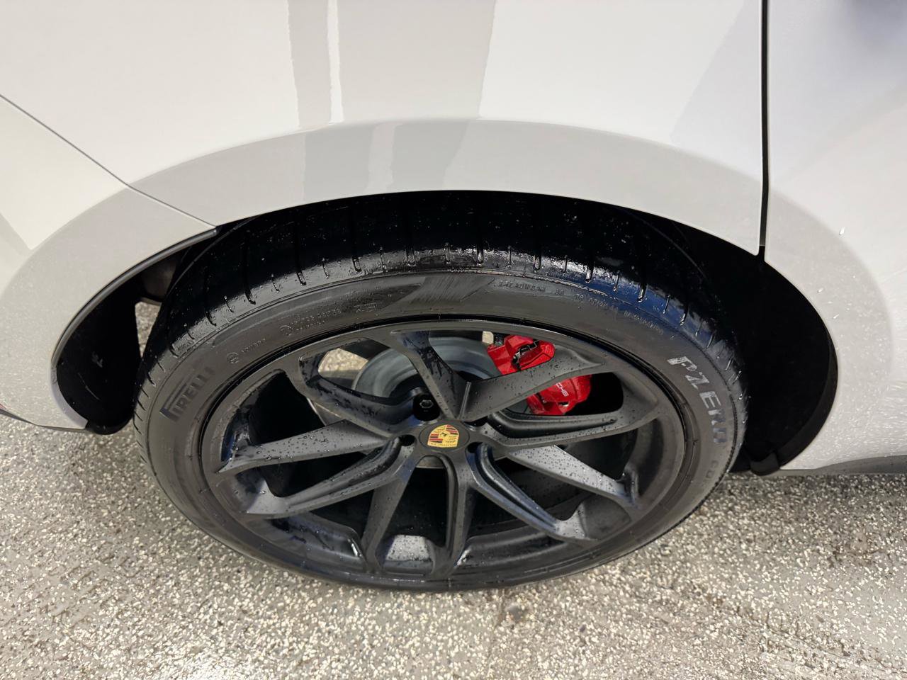 Used 2023 Porsche Macan GTS w/ GTS Sport Package image 28
