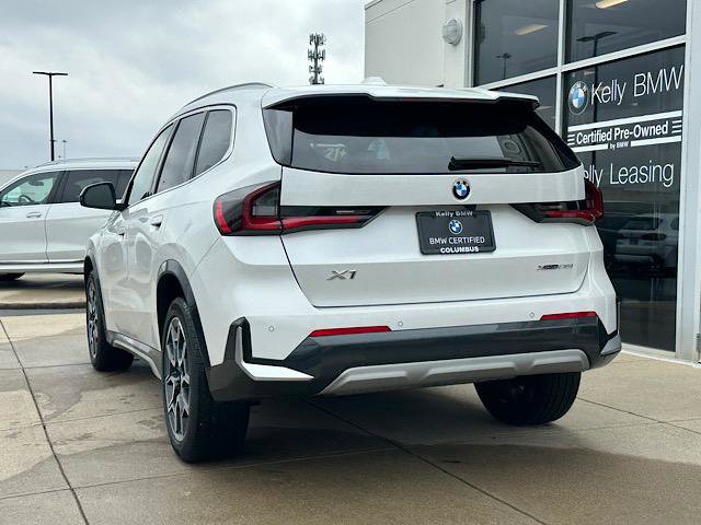Certified 2025 BMW X1 xDrive28i w/ Premium Package image 9