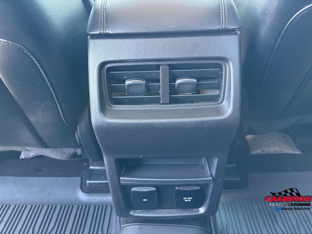 Used 2019 Ford Edge SEL w/ Equipment Group 201A AWD/4WD image 23